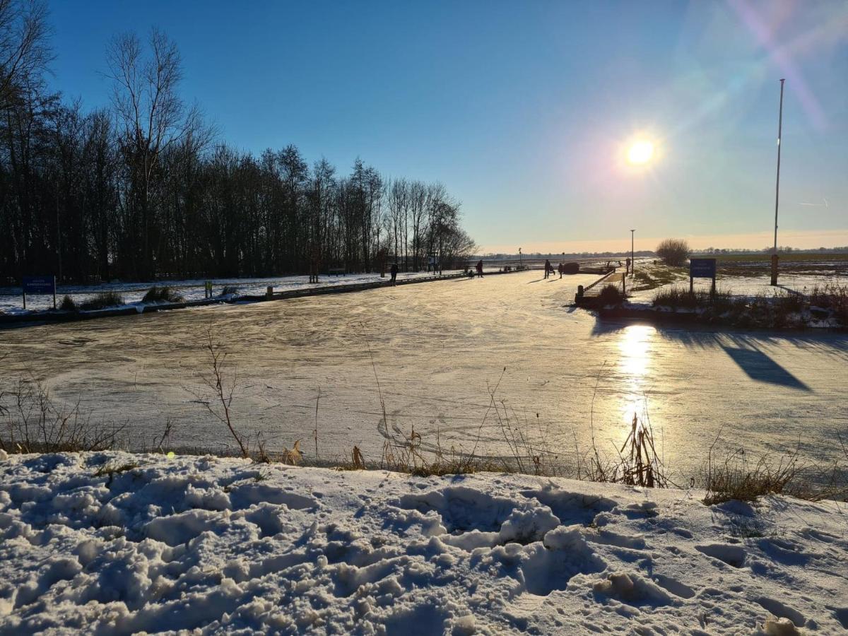 Drenths Landgoed, Lekker uit Appartement Annerveenschekanaal Buitenkant foto